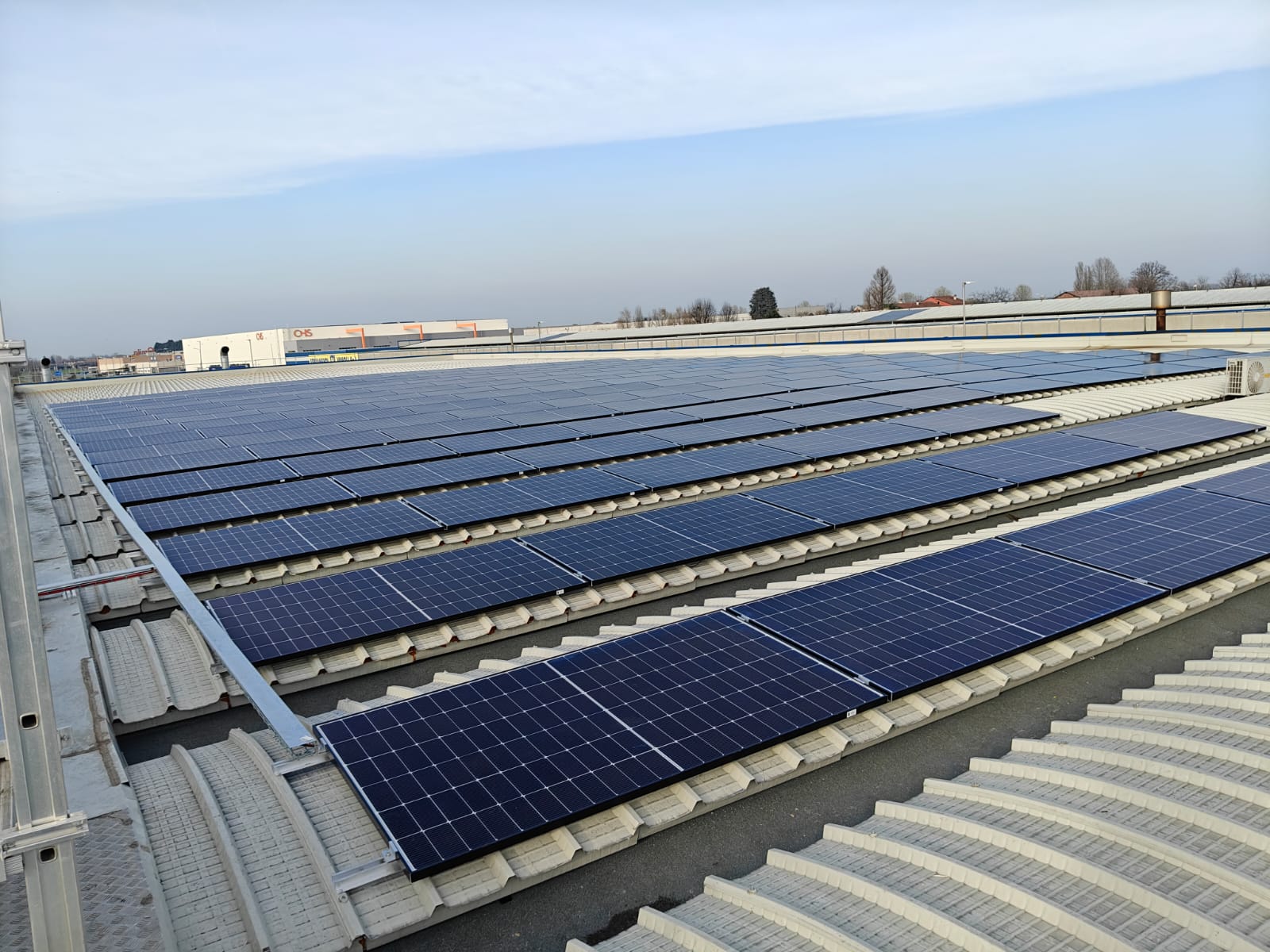 Carpenteria meccanica Perotti S.r.l. – Impianto fotovoltaico e sistema di accumulo